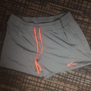 GRAY ATHLETIC SHORTS